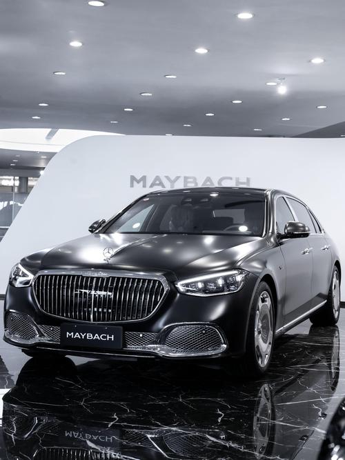 重庆148岚图汽车的售后服务让用户无忧出行，迈巴赫未来的豪华车趋势